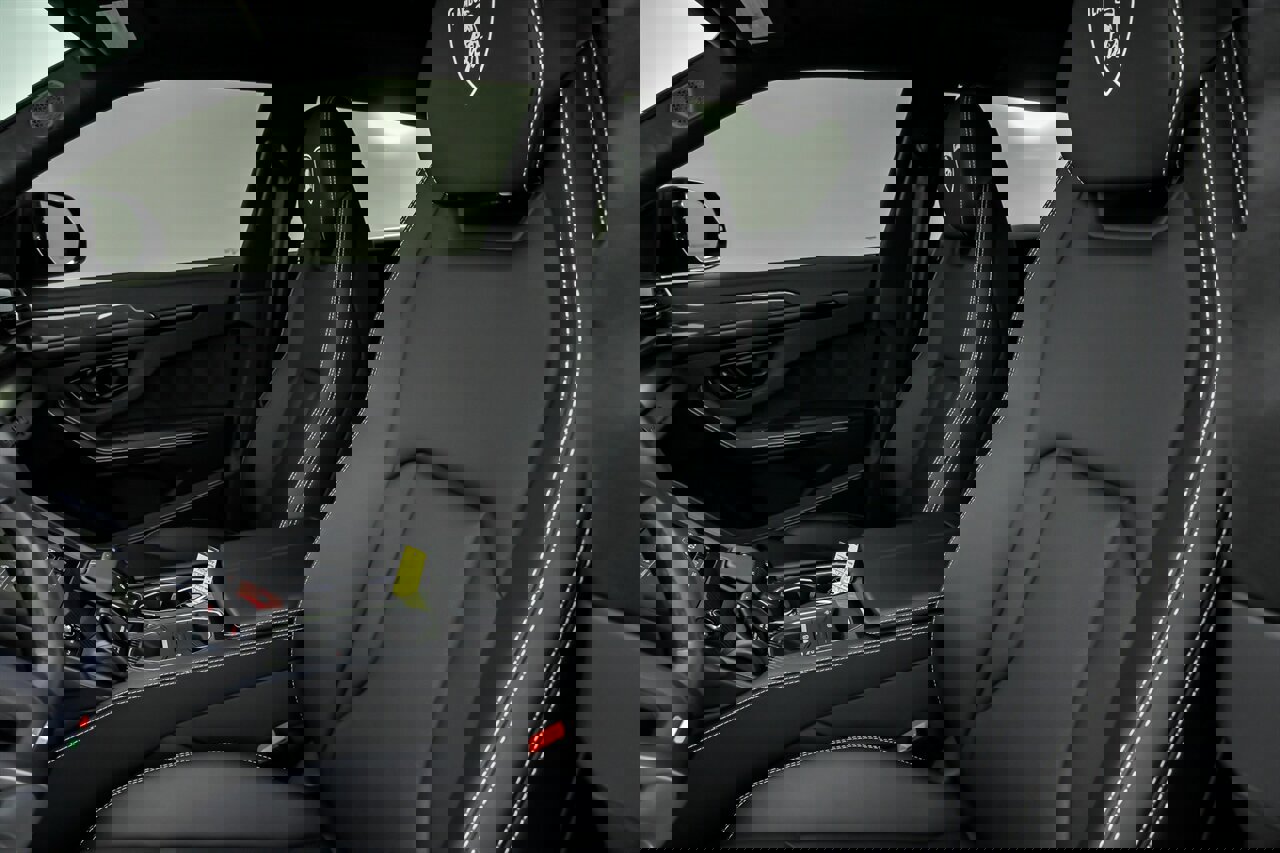 Used 2023 Lamborghini Urus S image 23