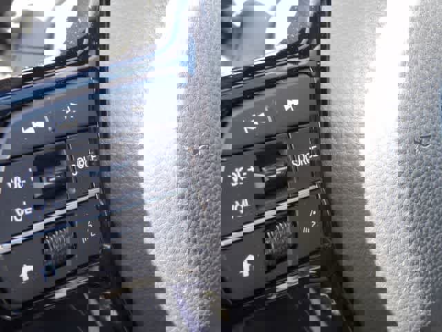 Used 2025 Honda HR-V Sport image 10