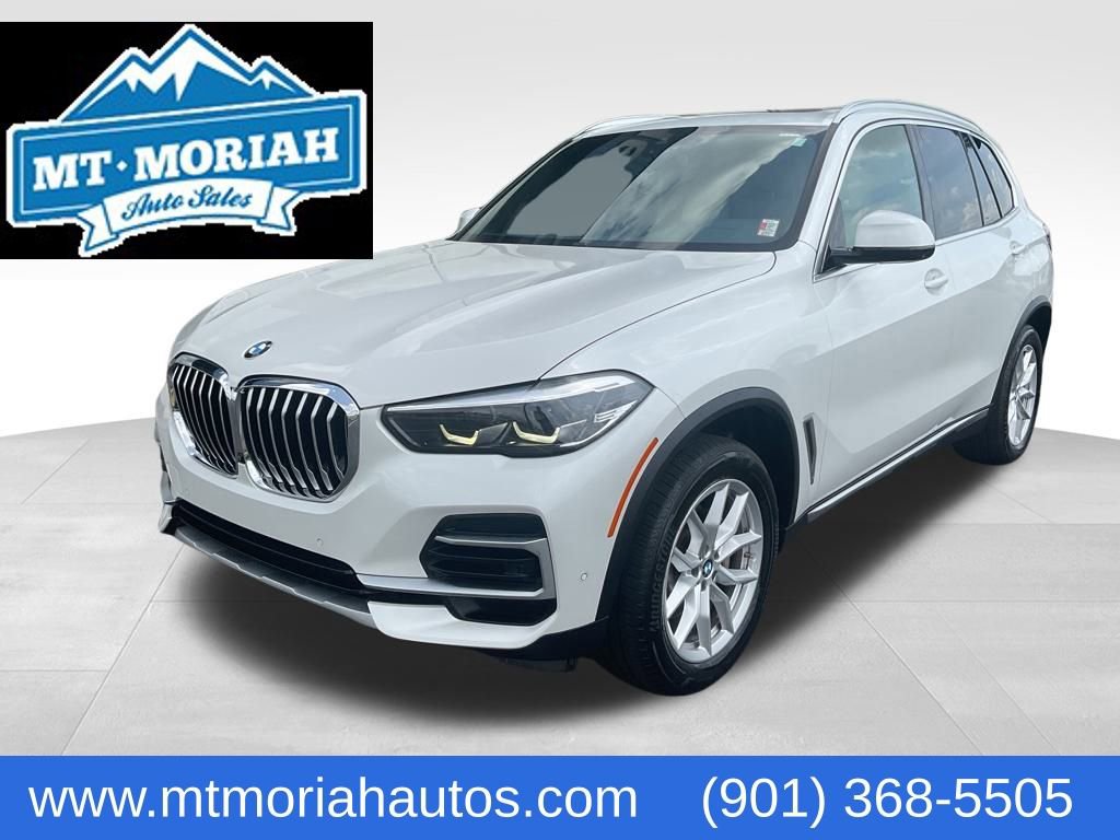 Used 2022 BMW X5 sDrive40i w/ Parking Assistance Package image 1