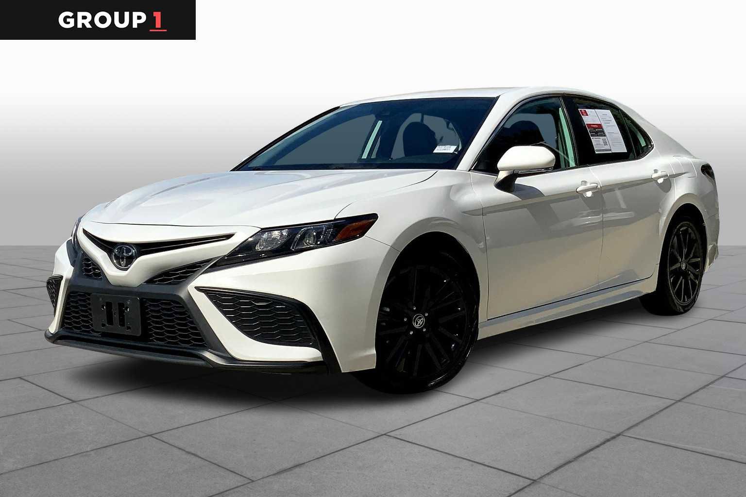 Used 2023 Toyota Camry SE