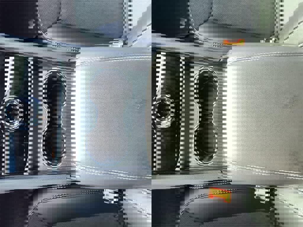 New 2025 Jeep Grand Cherokee L Laredo image 20