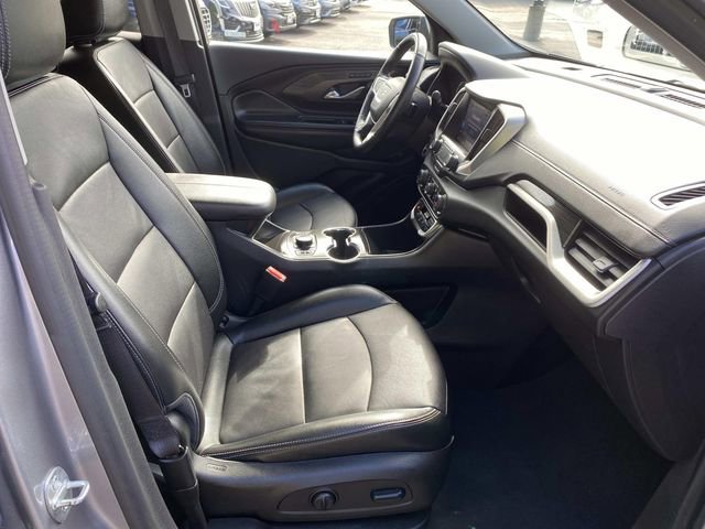 Used 2024 GMC Terrain SLT image 17