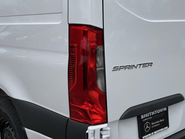 New 2025 Mercedes-Benz Sprinter 2500 image 18