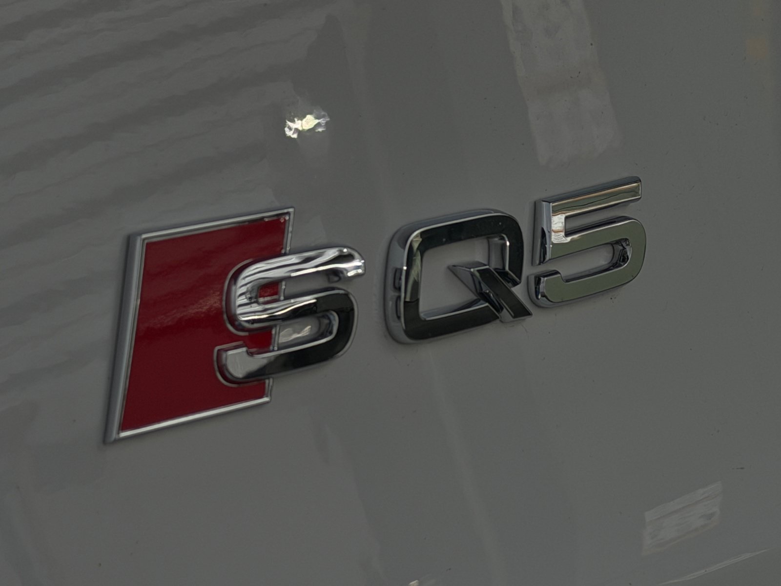 New 2025 Audi SQ5 Premium Plus AWD/4WD image 24