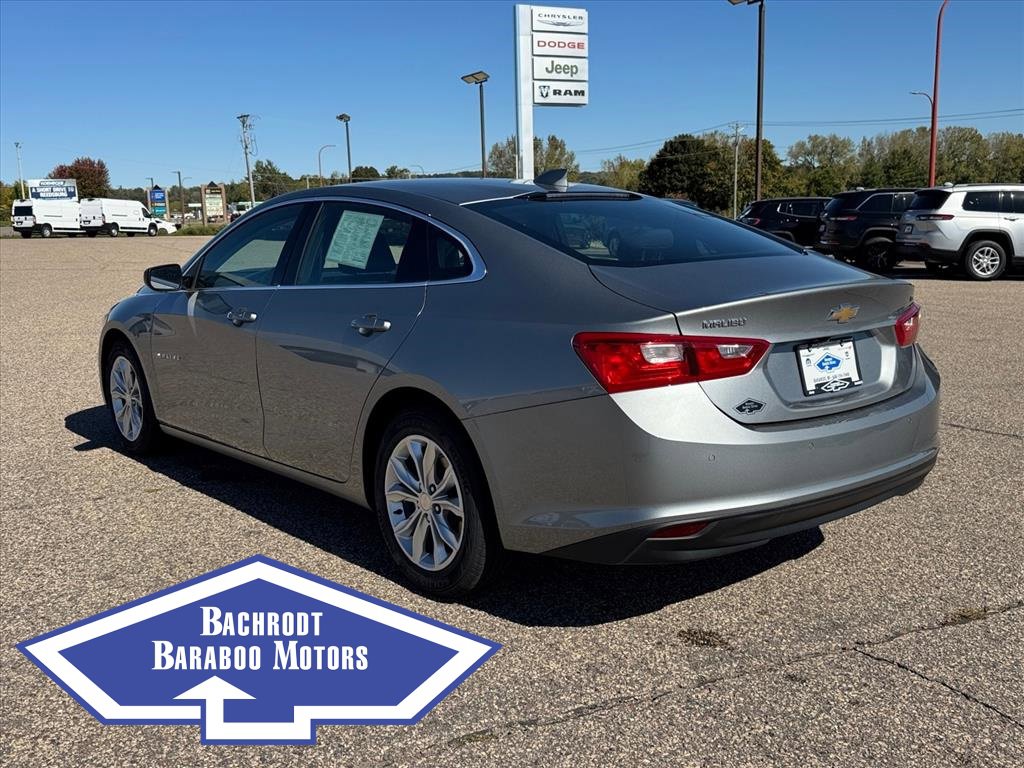 Used 2024 Chevrolet Malibu LT image 4