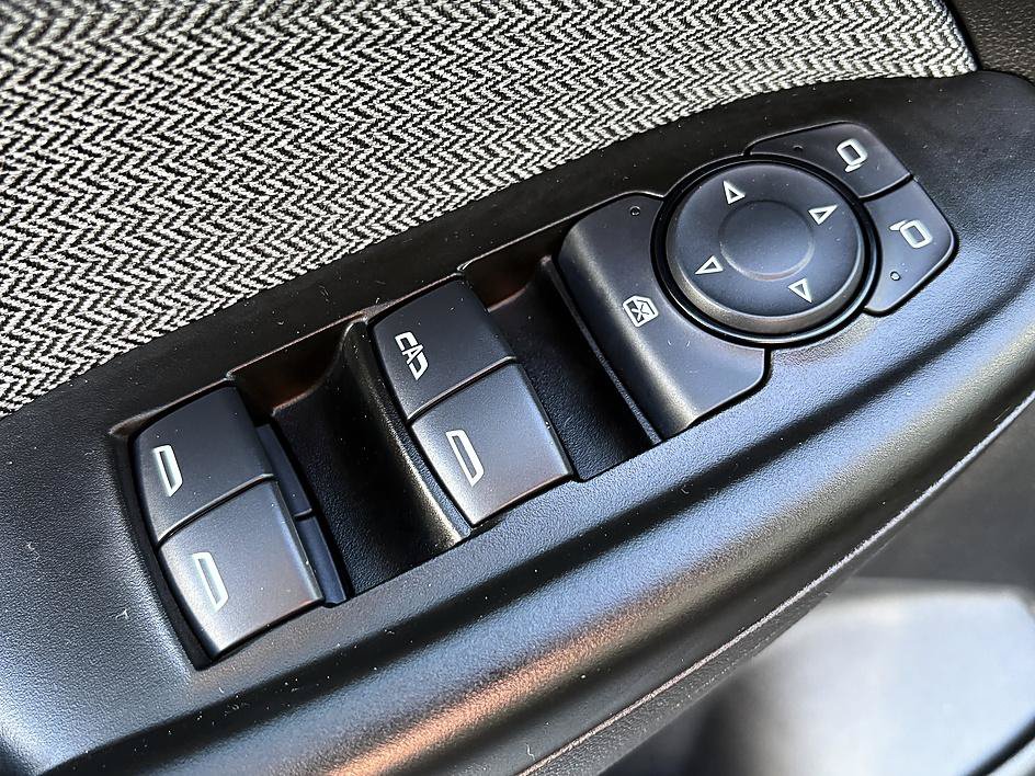 Certified 2023 Chevrolet TrailBlazer LS FWD image 15