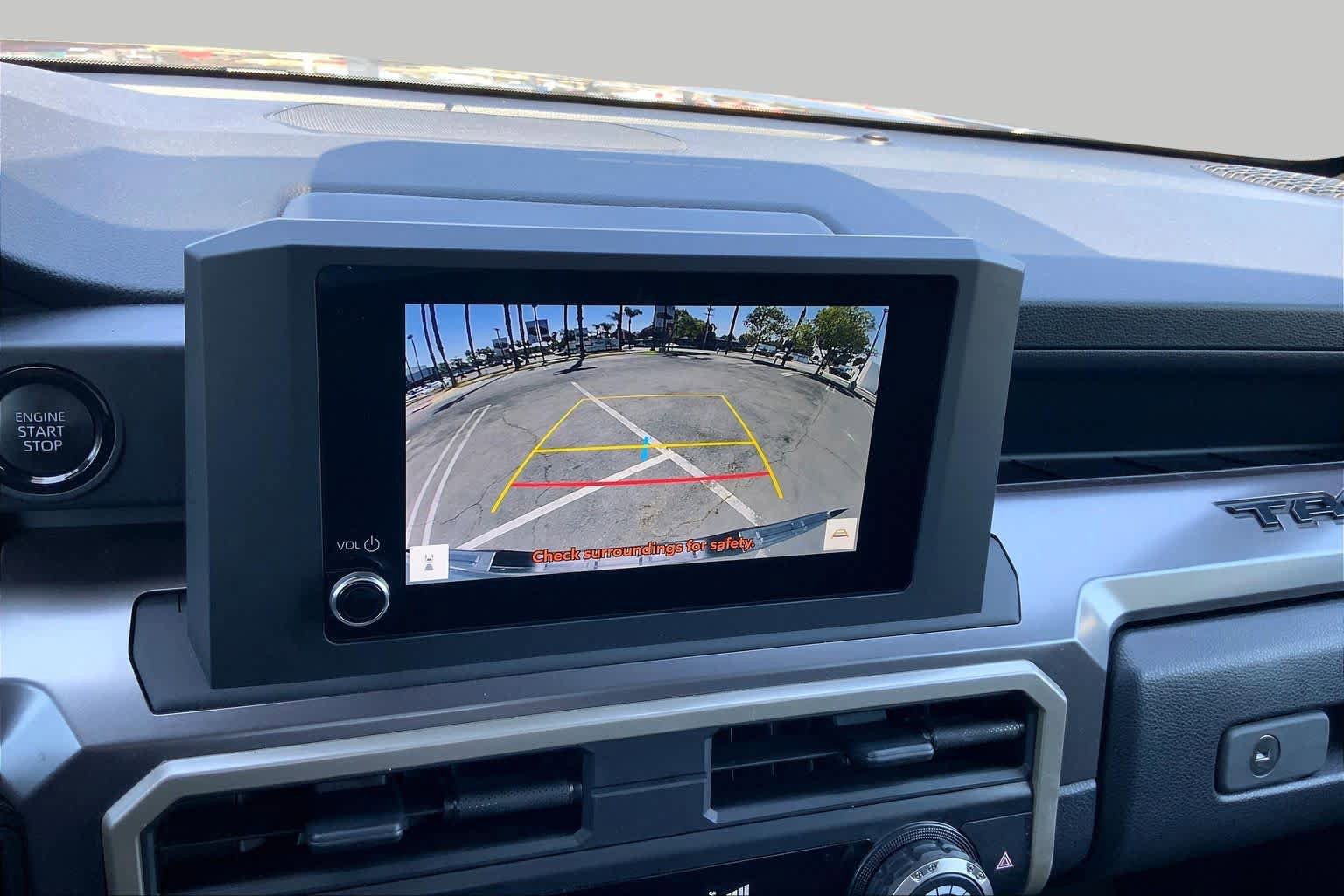Certified 2024 Toyota Tacoma SR5 AWD/4WD image 24