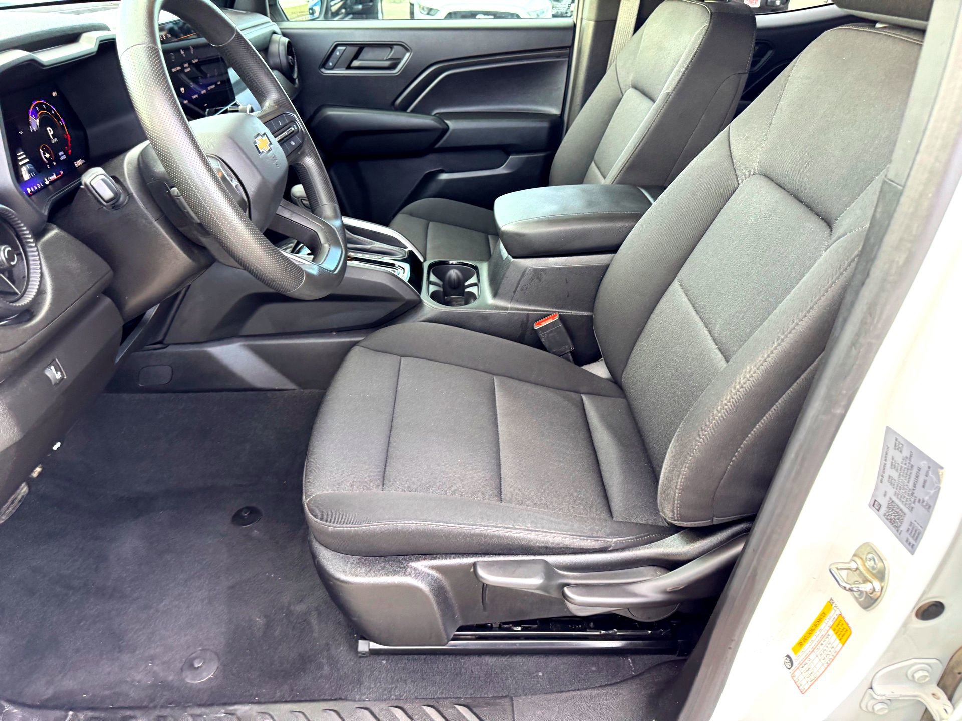 Used 2024 Chevrolet Colorado W/T w/ WT Convenience Package image 11