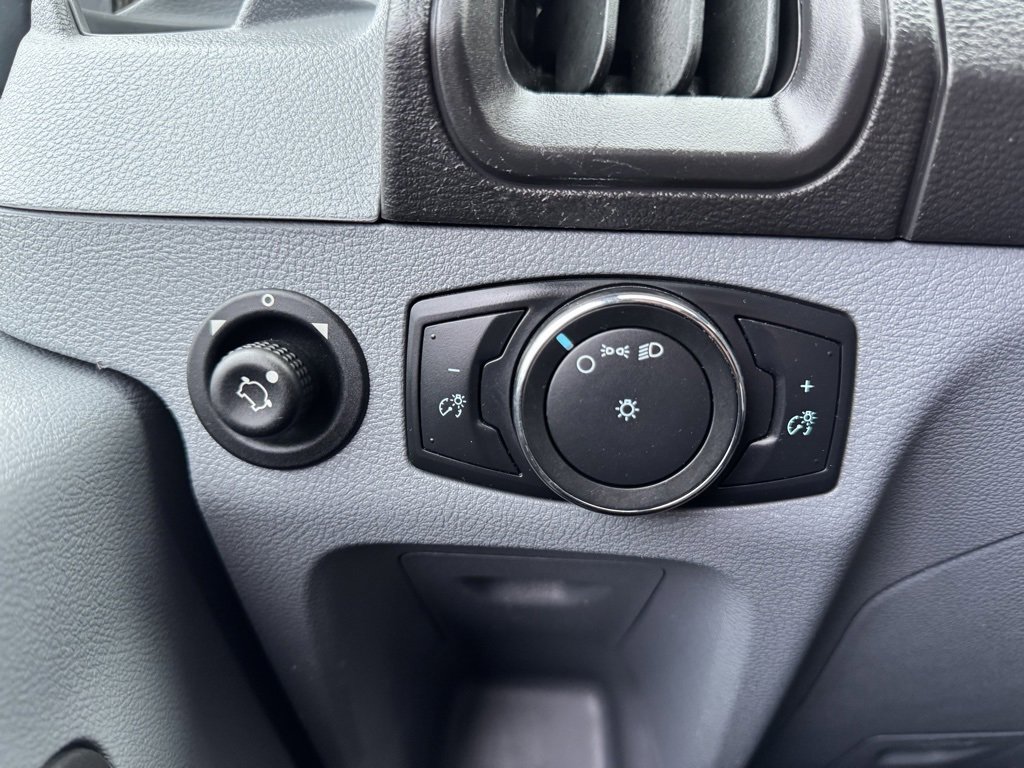 Used 2018 Ford Transit 250 148 Medium Roof image 20