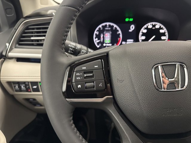 New 2026 Honda Odyssey Touring image 30