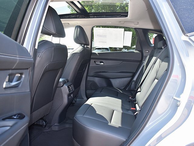 New 2025 Nissan Murano SL image 8