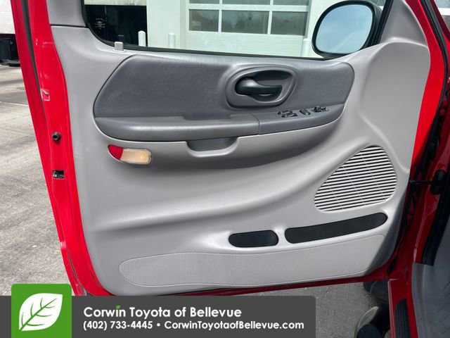 Used 1999 Ford F150 XLT image 18