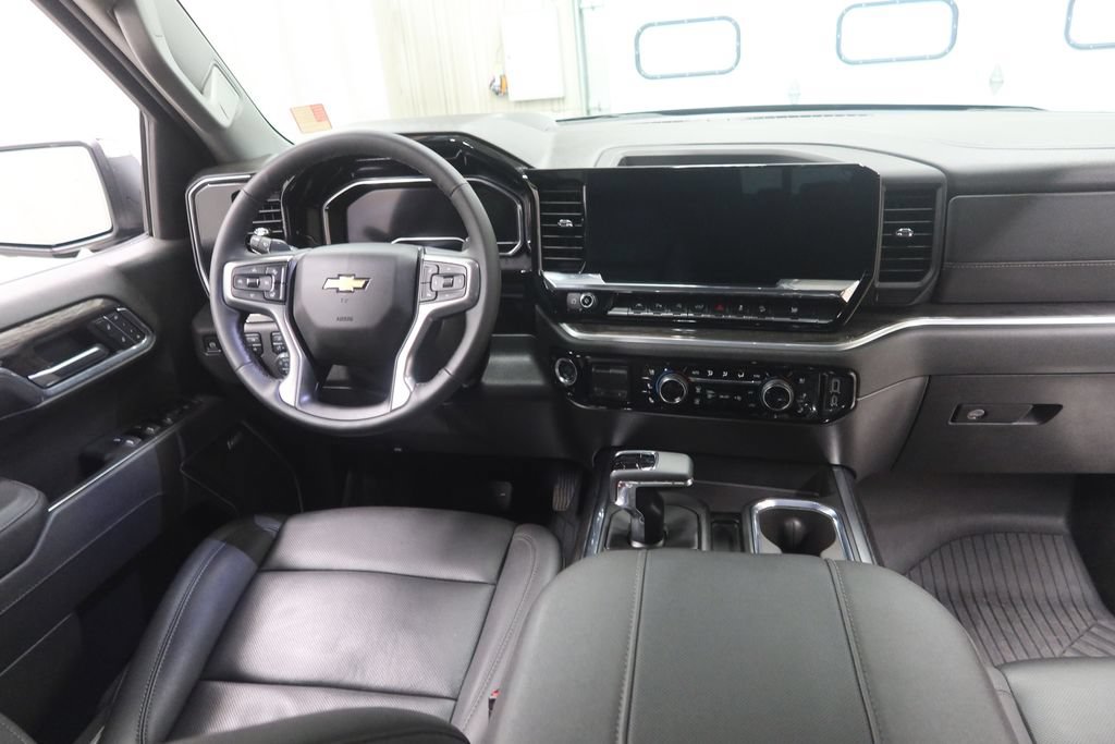 Used 2025 Chevrolet Silverado 1500 LTZ w/ LTZ Premium Texas Edition AWD/4WD image 15
