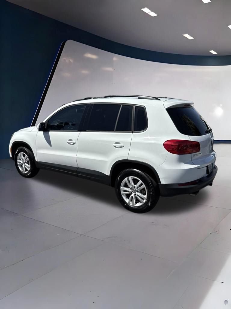 Used 2016 Volkswagen Tiguan S FWD image 4
