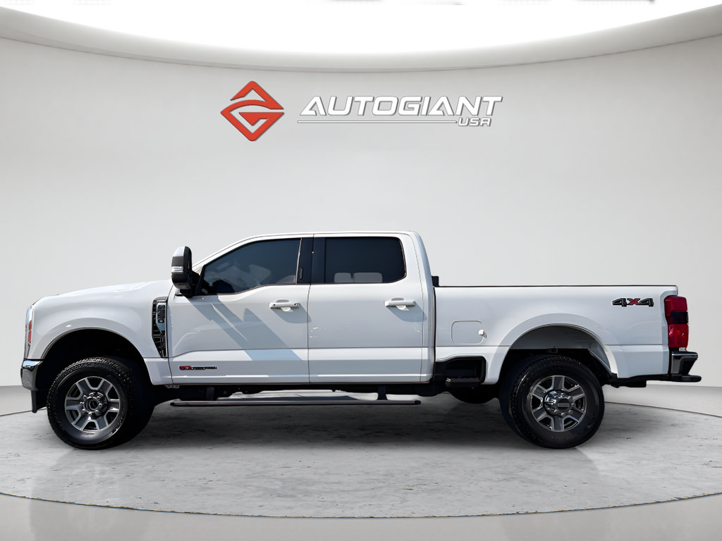 Used 2023 Ford F350 Lariat w/ Lariat Ultimate Package AWD/4WD image 3