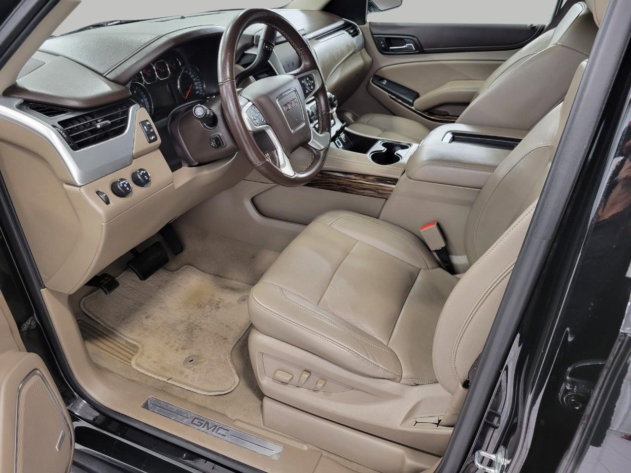 Used 2020 GMC Yukon SLT w/ Open Road Package image 9