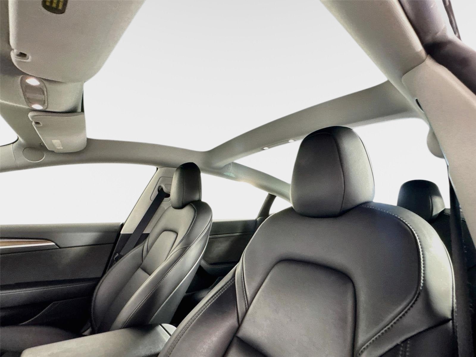 Used 2022 Tesla Model 3 Standard Range RWD image 13