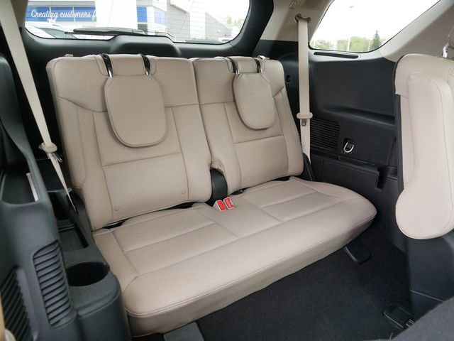 Used 2024 Ford Explorer Limited w/ Limited Technology Package AWD/4WD image 21