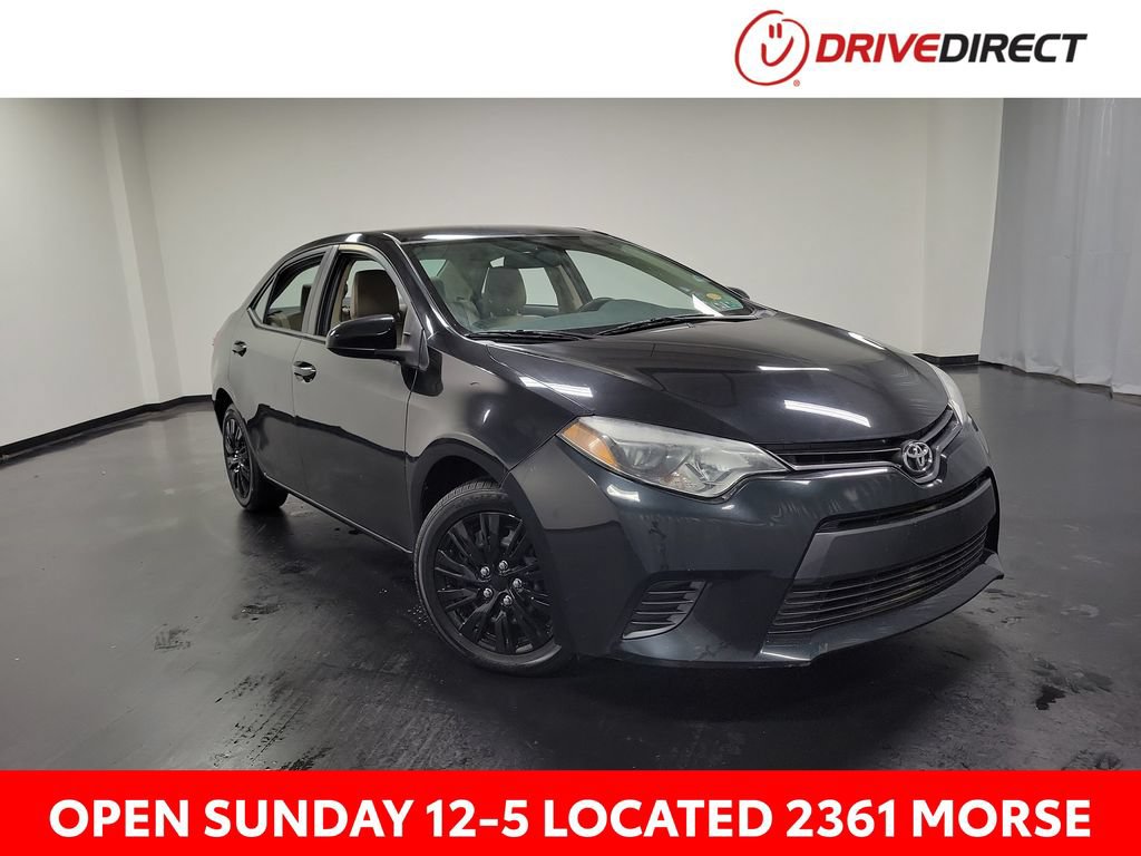 Used 2016 Toyota Corolla LE FWD image 1