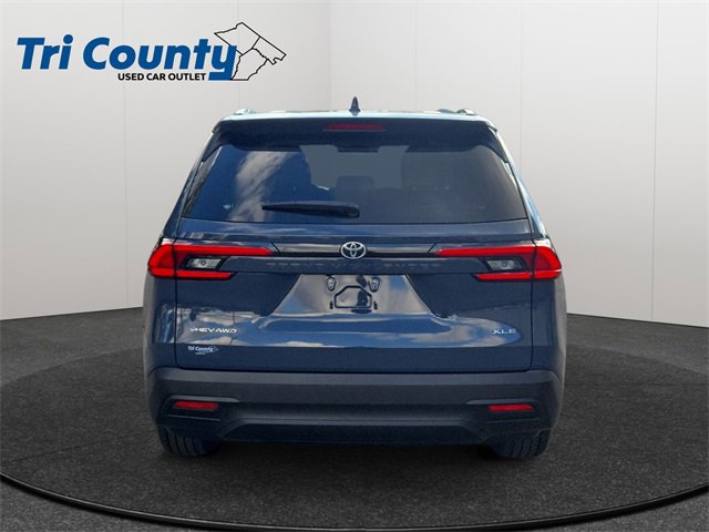 Certified 2024 Toyota Grand Highlander XLE image 7