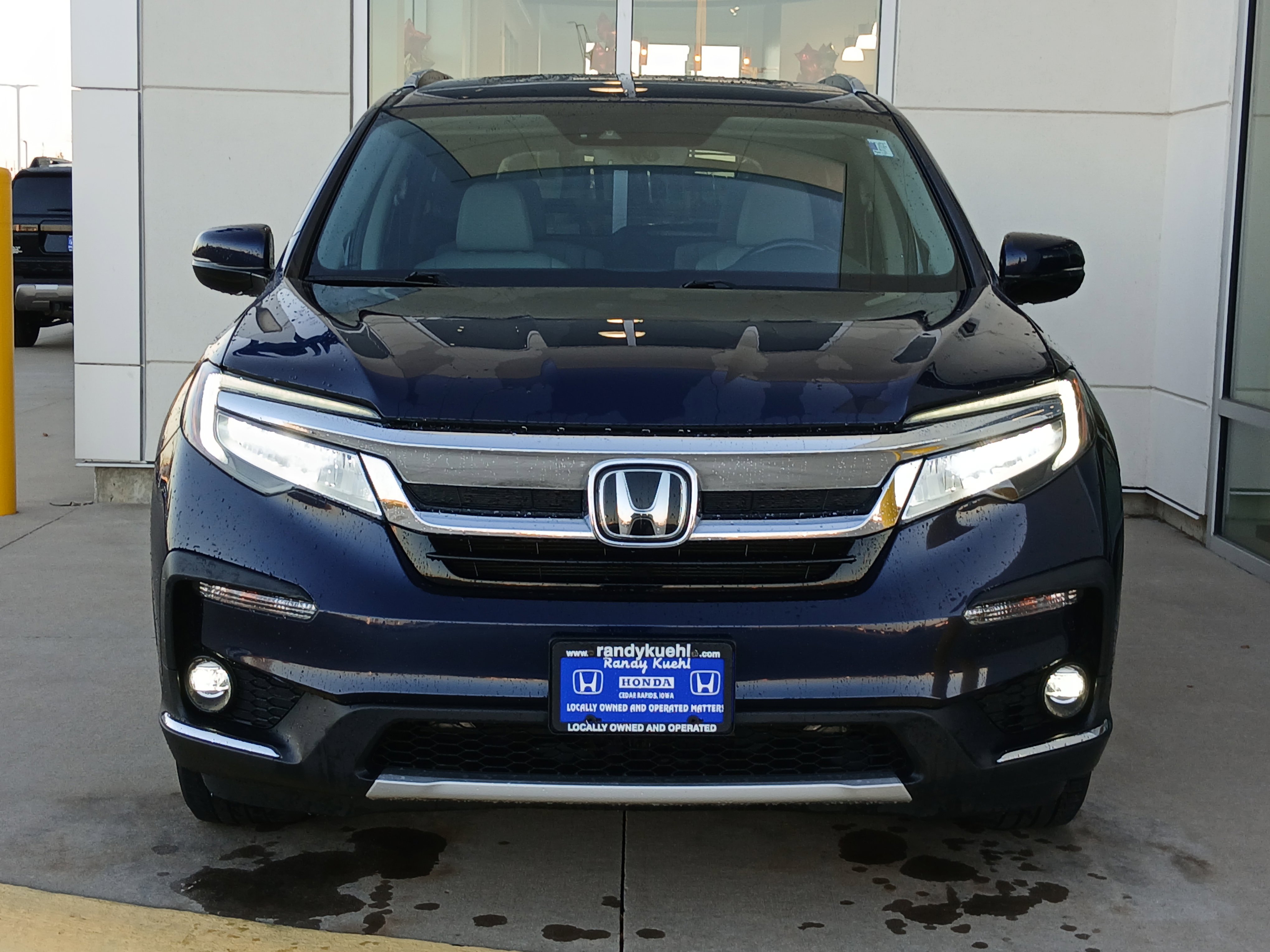 Used 2019 Honda Pilot Elite image 4