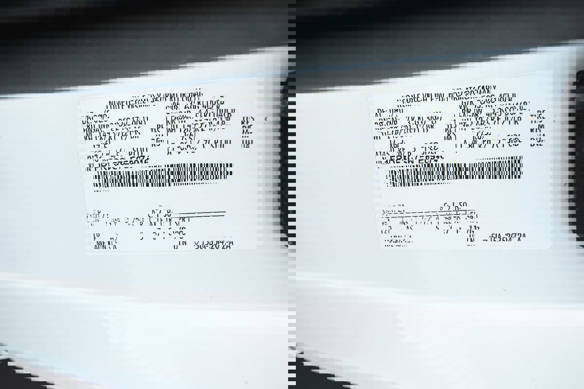 Used 2020 Ford F350 XL w/ Power Equipment Group image 21