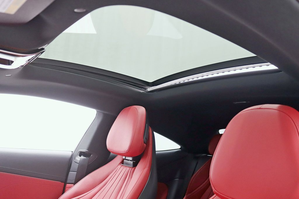 Used 2024 Mercedes-Benz CLE 450 4MATIC Coupe image 32