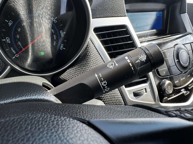 Used 2011 Chevrolet Cruze LT FWD image 24