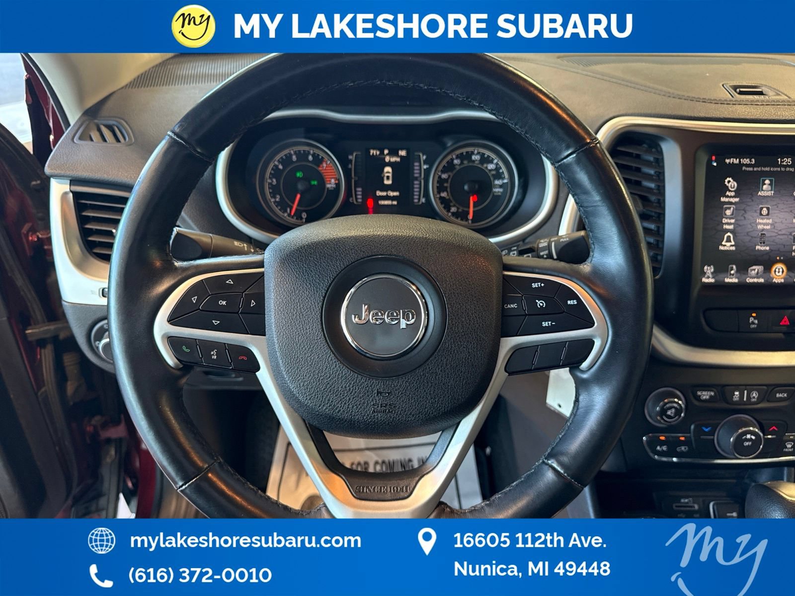 Used 2018 Jeep Cherokee Latitude AWD/4WD image 21