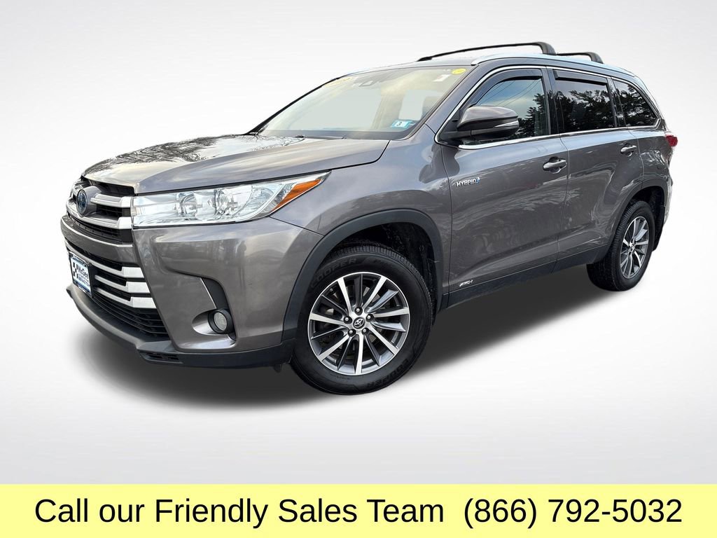 Used 2019 Toyota Highlander XLE