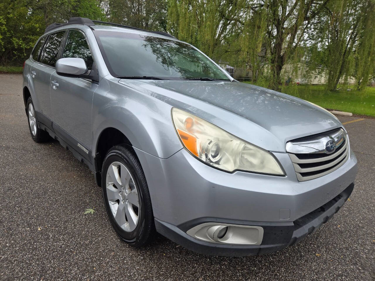 Used 2012 Subaru Outback 2.5i Premium w/ All-Weather Pkg AWD/4WD image 13
