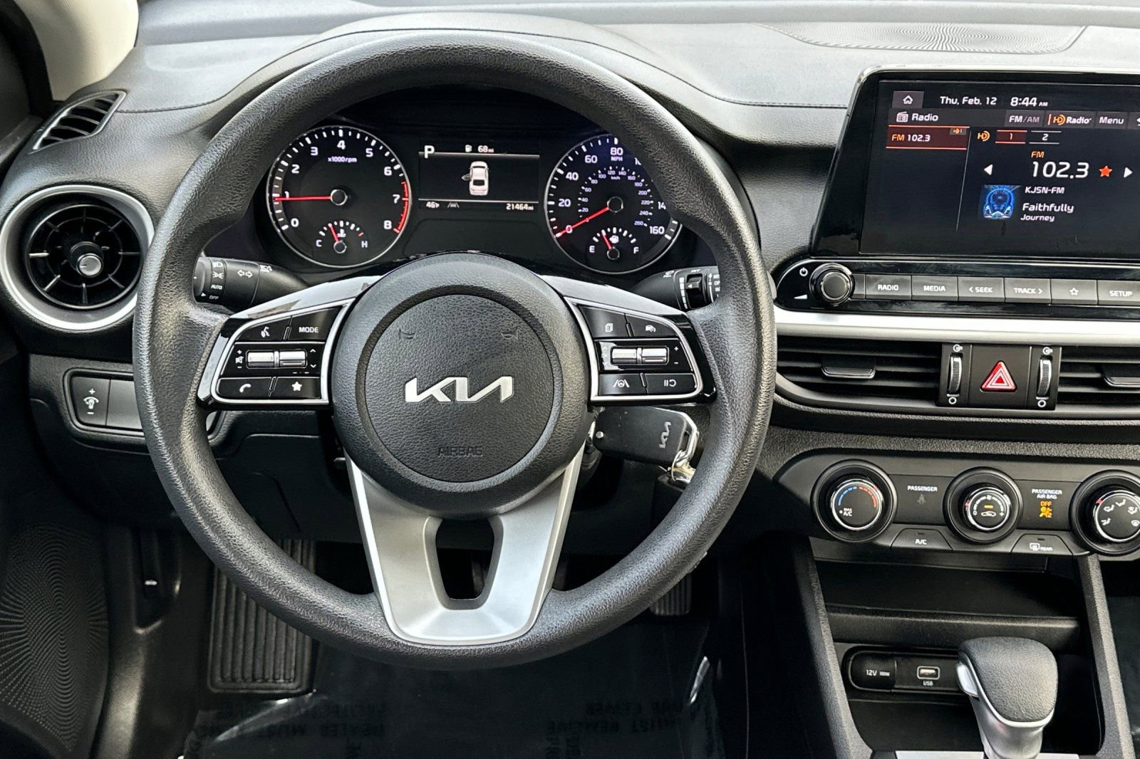 Used 2024 Kia Forte LX FWD image 11