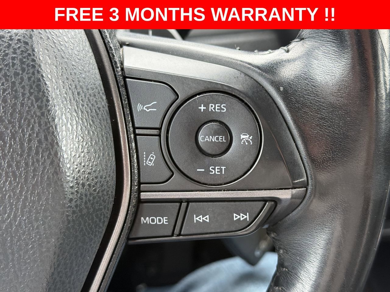 Used 2022 Toyota Camry SE FWD image 40