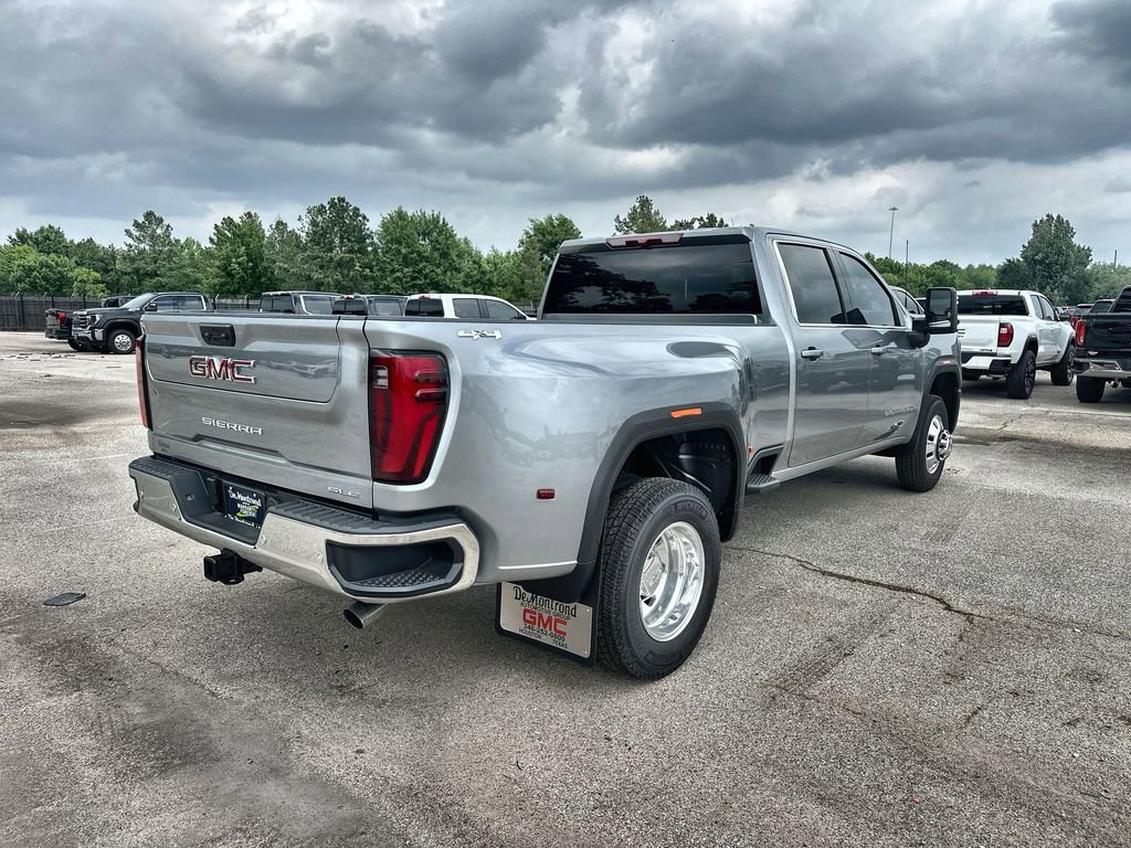 New 2026 GMC Sierra 3500 SLE w/ SLE Value Package AWD/4WD image 11