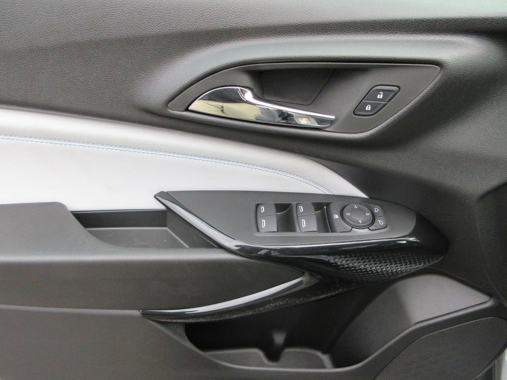 New 2026 Chevrolet Trax LT FWD image 21