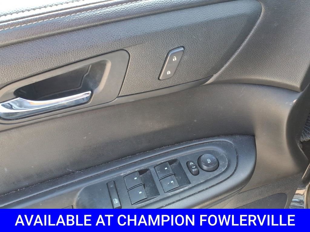 Used 2016 GMC Acadia SLE AWD/4WD image 12