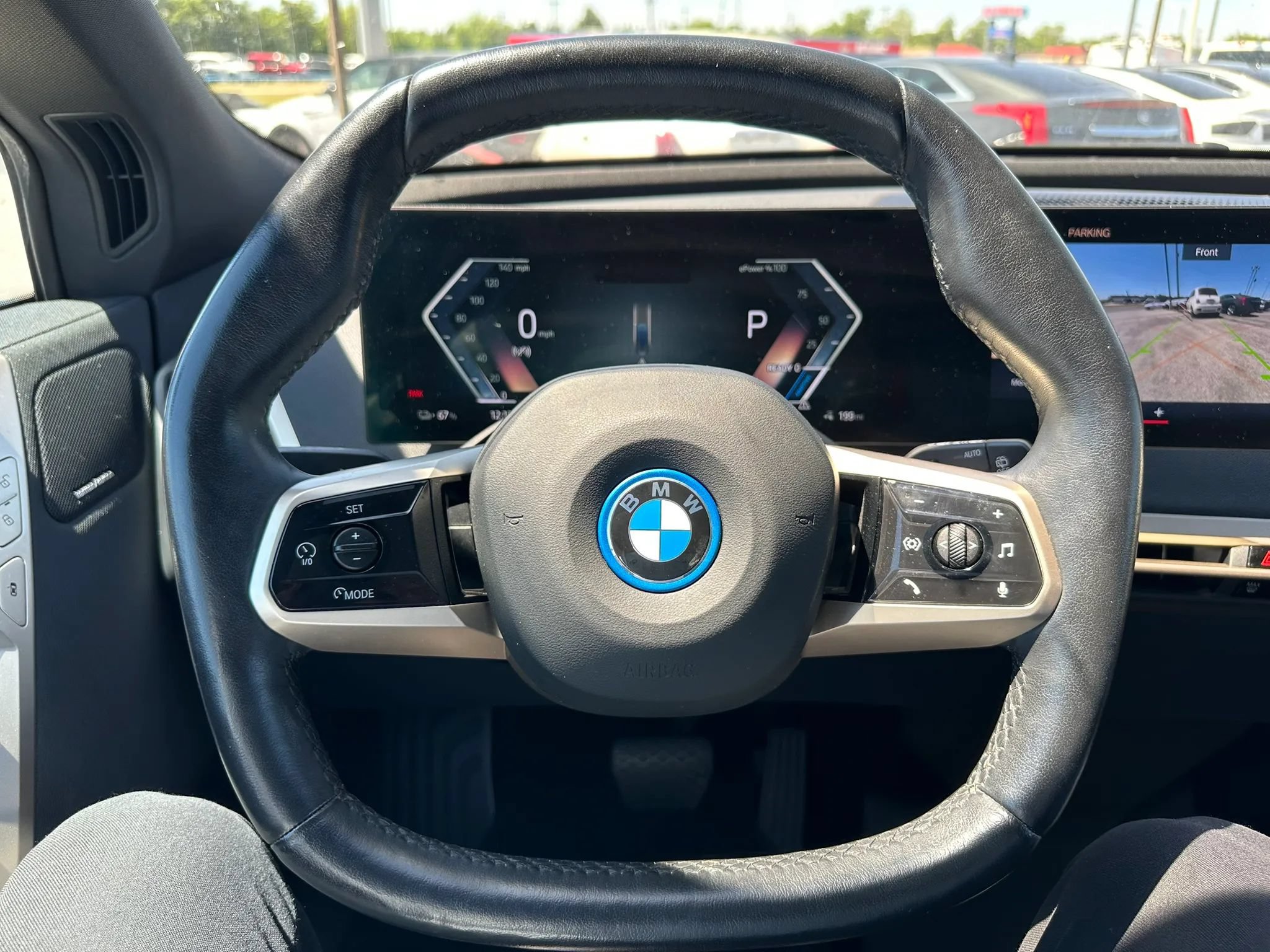 Used 2022 BMW iX xDrive50 w/ Convenience Package AWD/4WD image 38