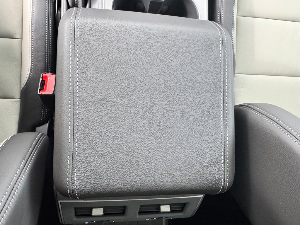 New 2025 INEOS Grenadier Fieldmaster Edition image 15