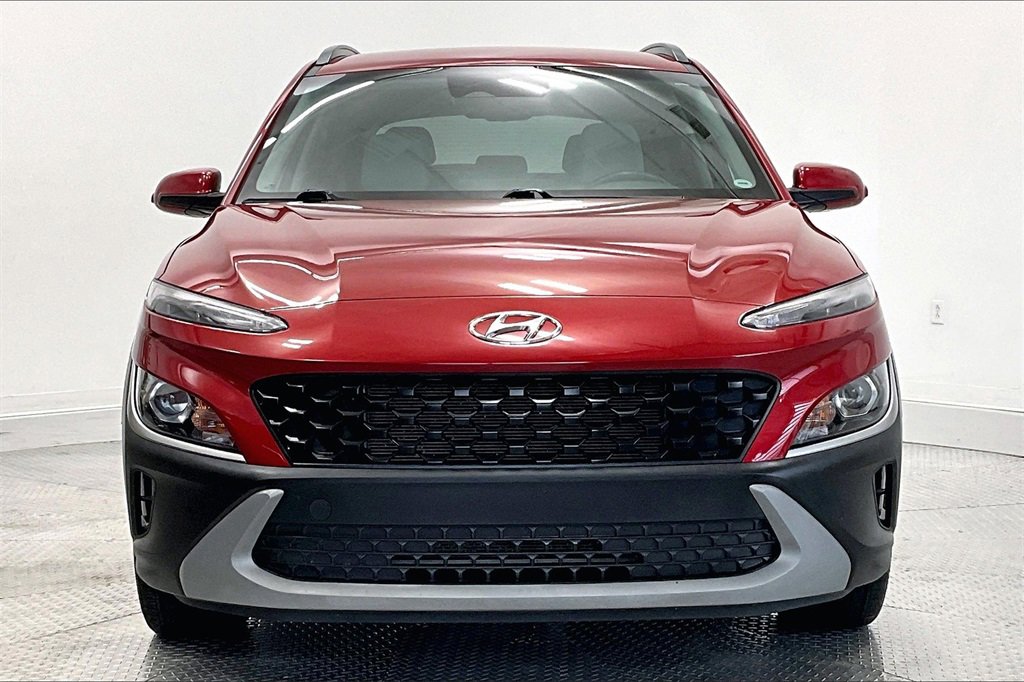 Used 2022 Hyundai Kona SEL w/ Cargo Package image 3