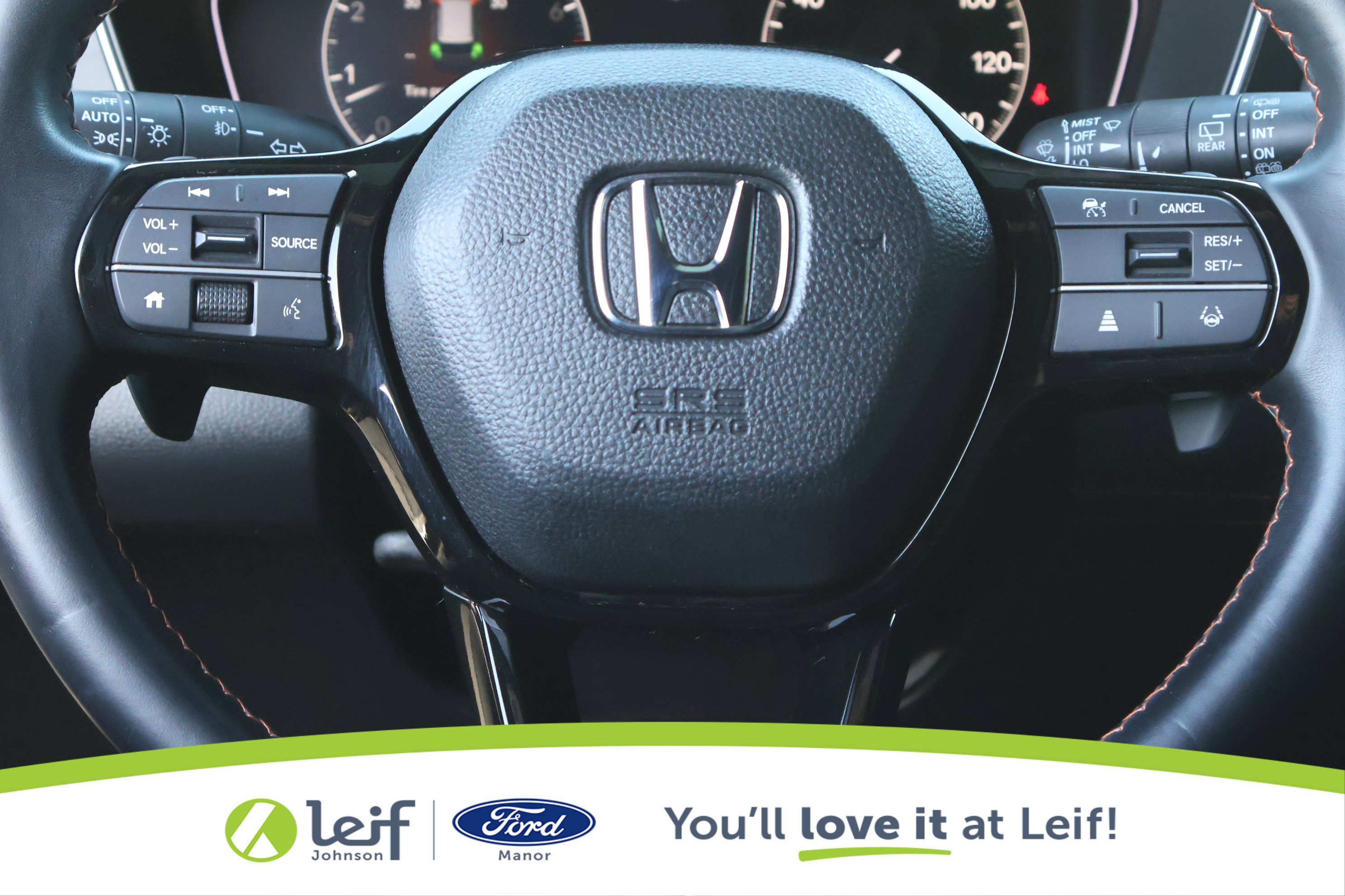 Used 2023 Honda Pilot Sport image 18