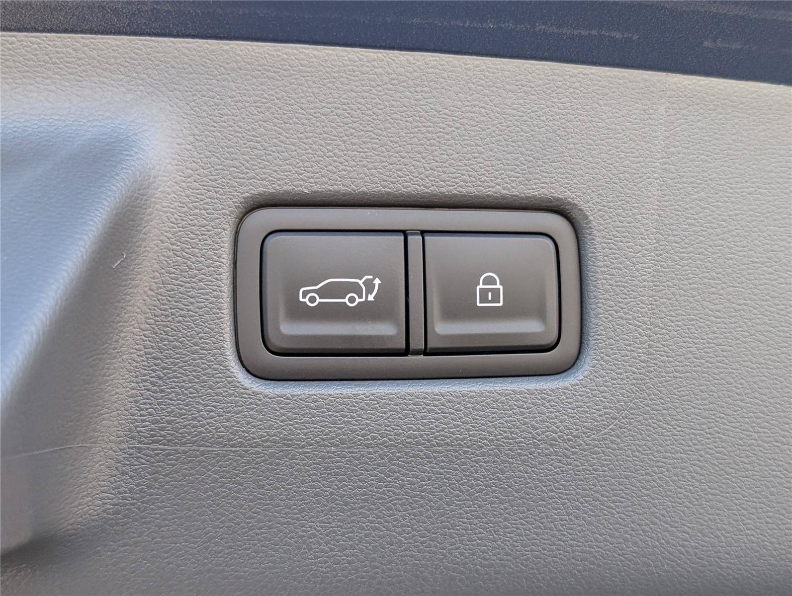 New 2026 Hyundai Santa Fe Limited AWD/4WD image 11