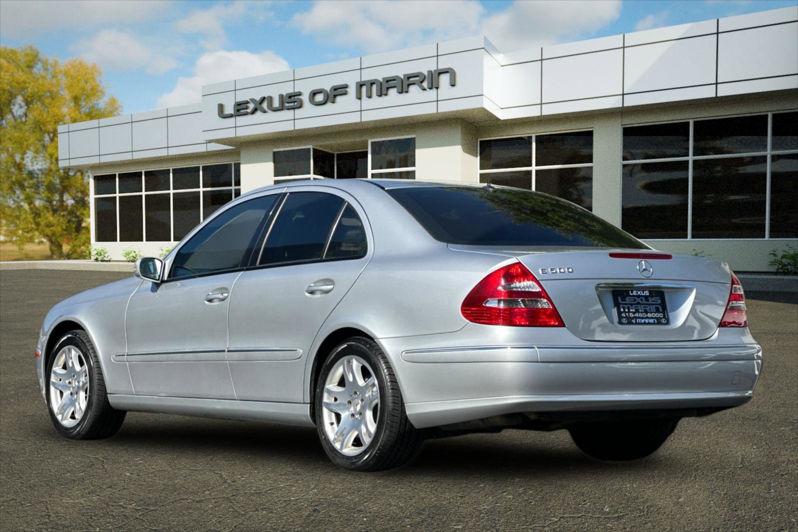 Used 2003 Mercedes-Benz E 500 Sedan image 3