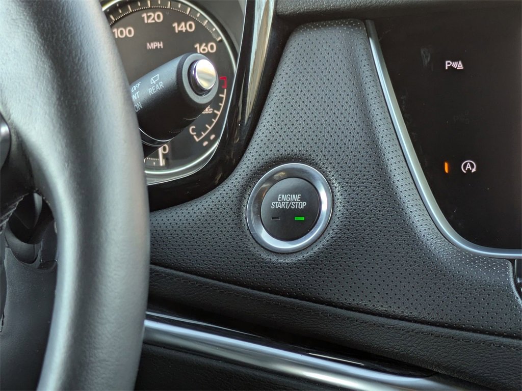 Used 2023 Cadillac XT5 Premium Luxury image 28