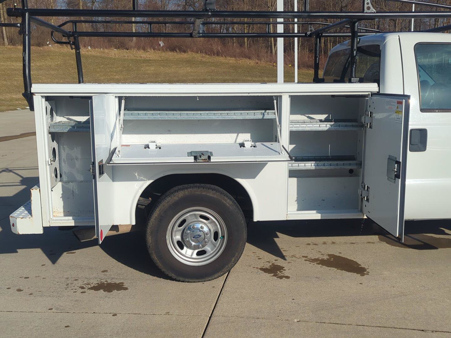 Used 2016 Ford F250 XL w/ Power Equipment Group RWD image 22