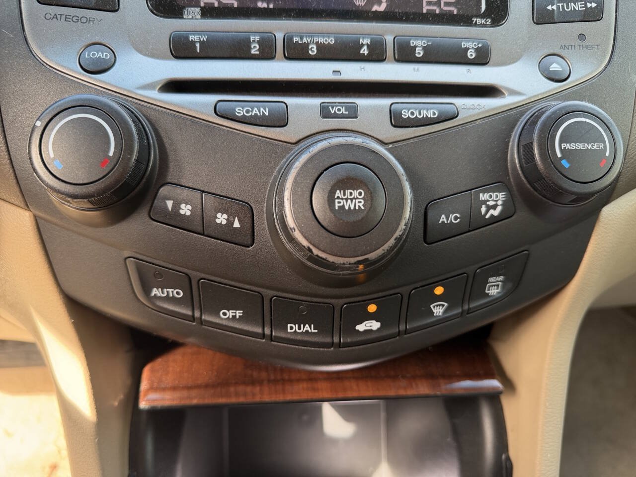 Used 2007 Honda Accord EX-L image 35