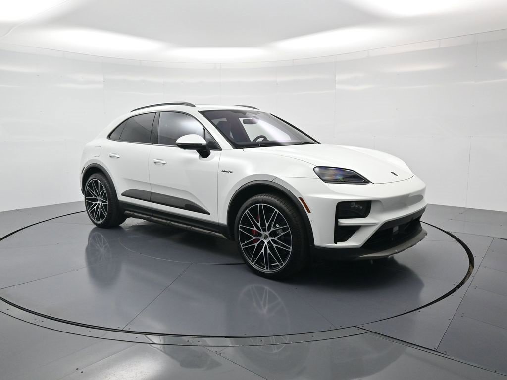 Used 2025 Porsche Macan Turbo Electric image 32