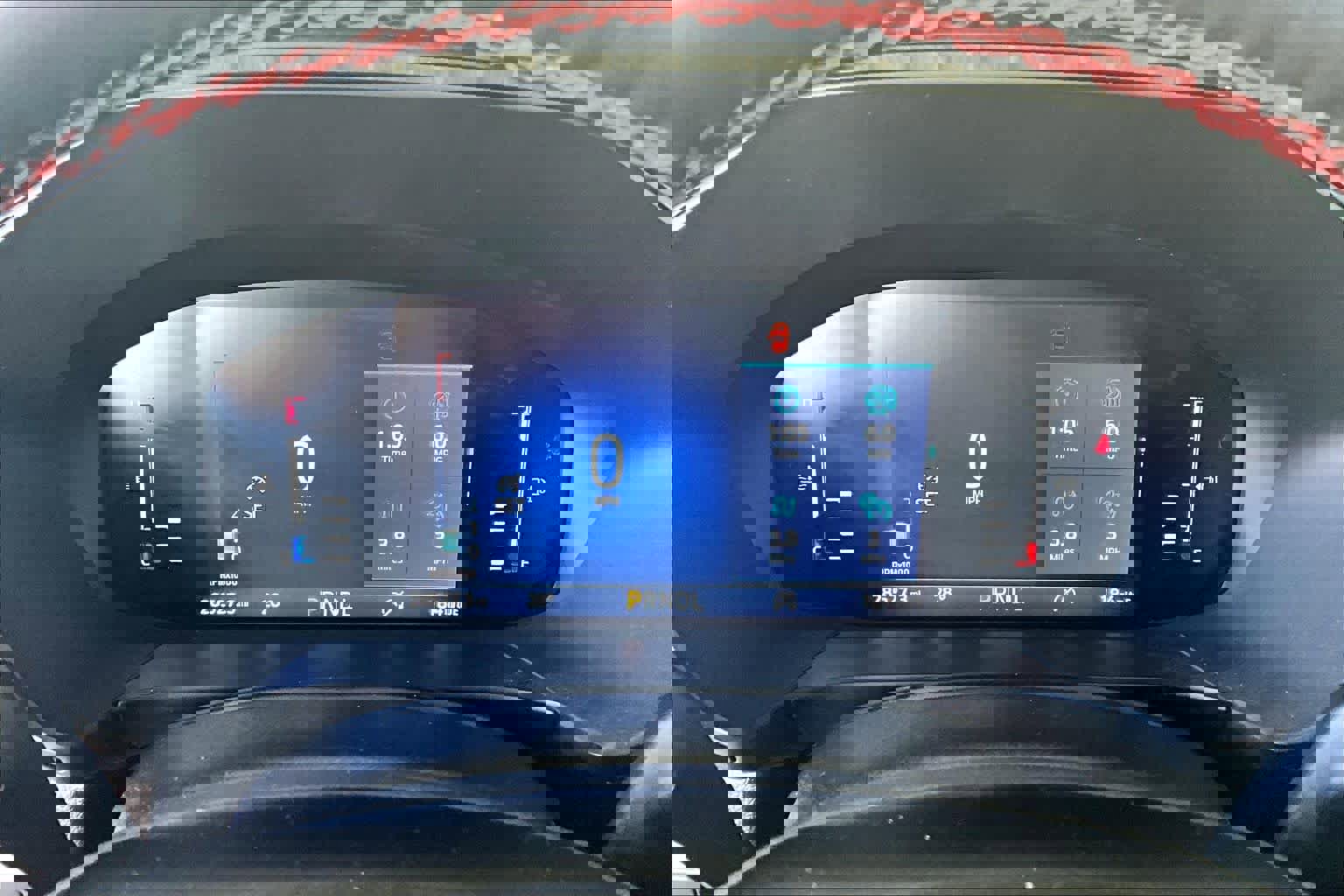 Used 2024 Ford Escape ST-Line image 25