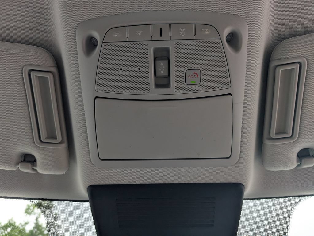 Used 2021 Nissan Armada SL w/ Captain's Chairs Package AWD/4WD image 24