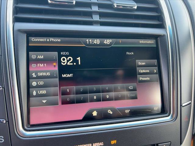 Used 2016 Lincoln MKX Select image 13