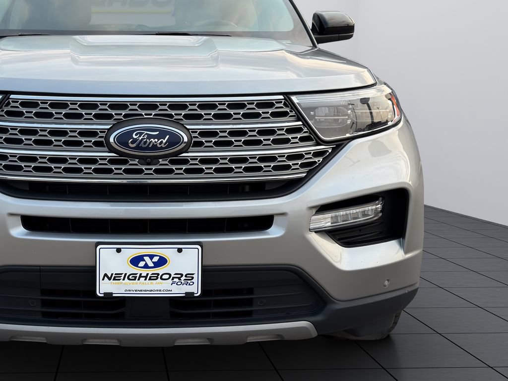 Used 2024 Ford Explorer Limited AWD/4WD image 10